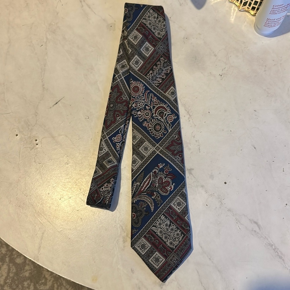 Vintage Givenchy tie